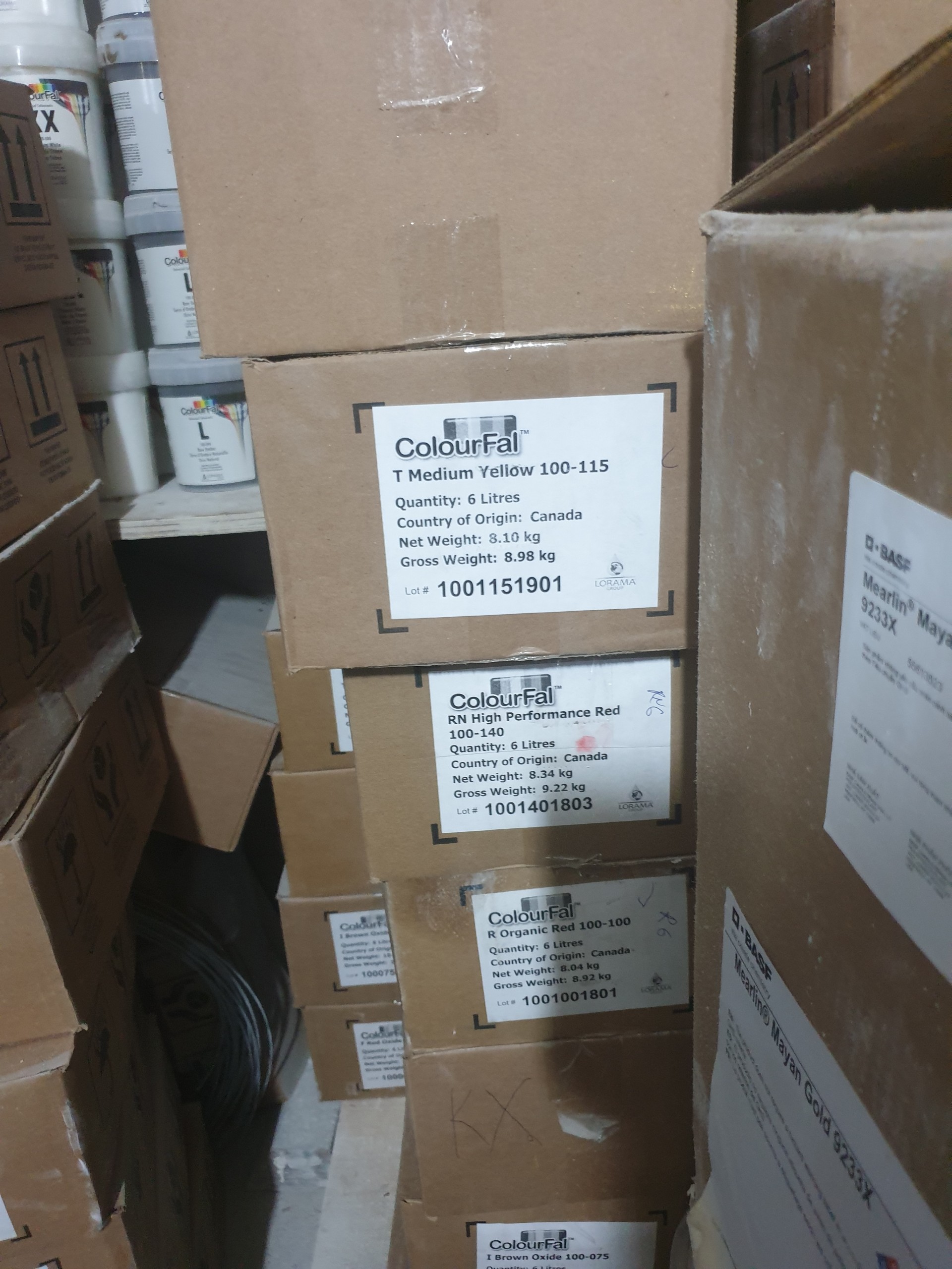 Chất tạo màu của Canada, USA